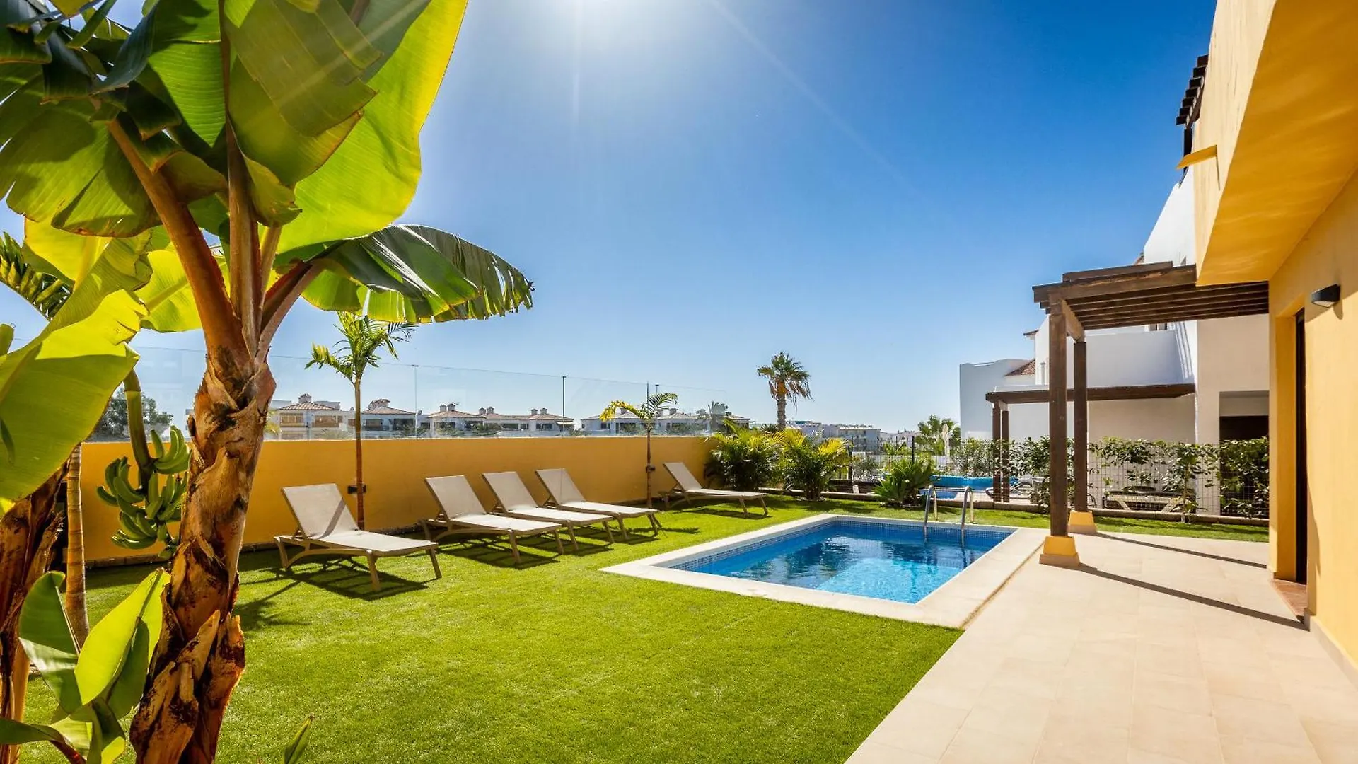 Villa With 4 Bedrooms And Private Heated Pool San Miguel de Abona 0*,