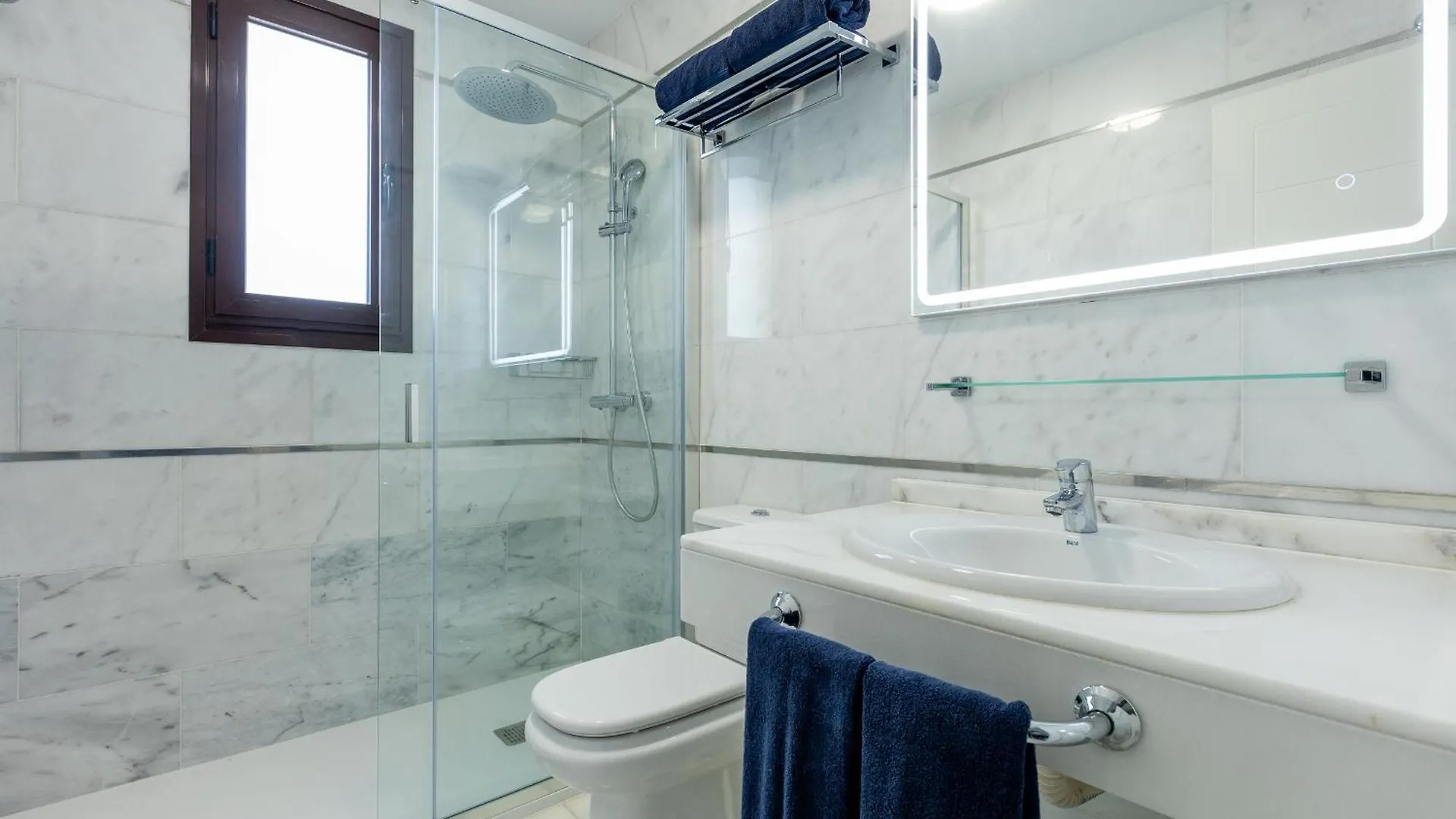 Villa With 4 Bedrooms And Private Heated Pool San Miguel de Abona