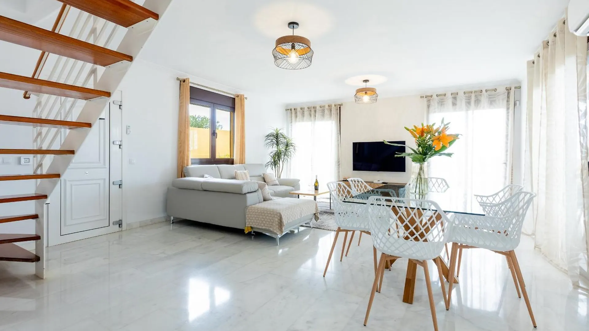 Villa With 4 Bedrooms And Private Heated Pool San Miguel de Abona Spain