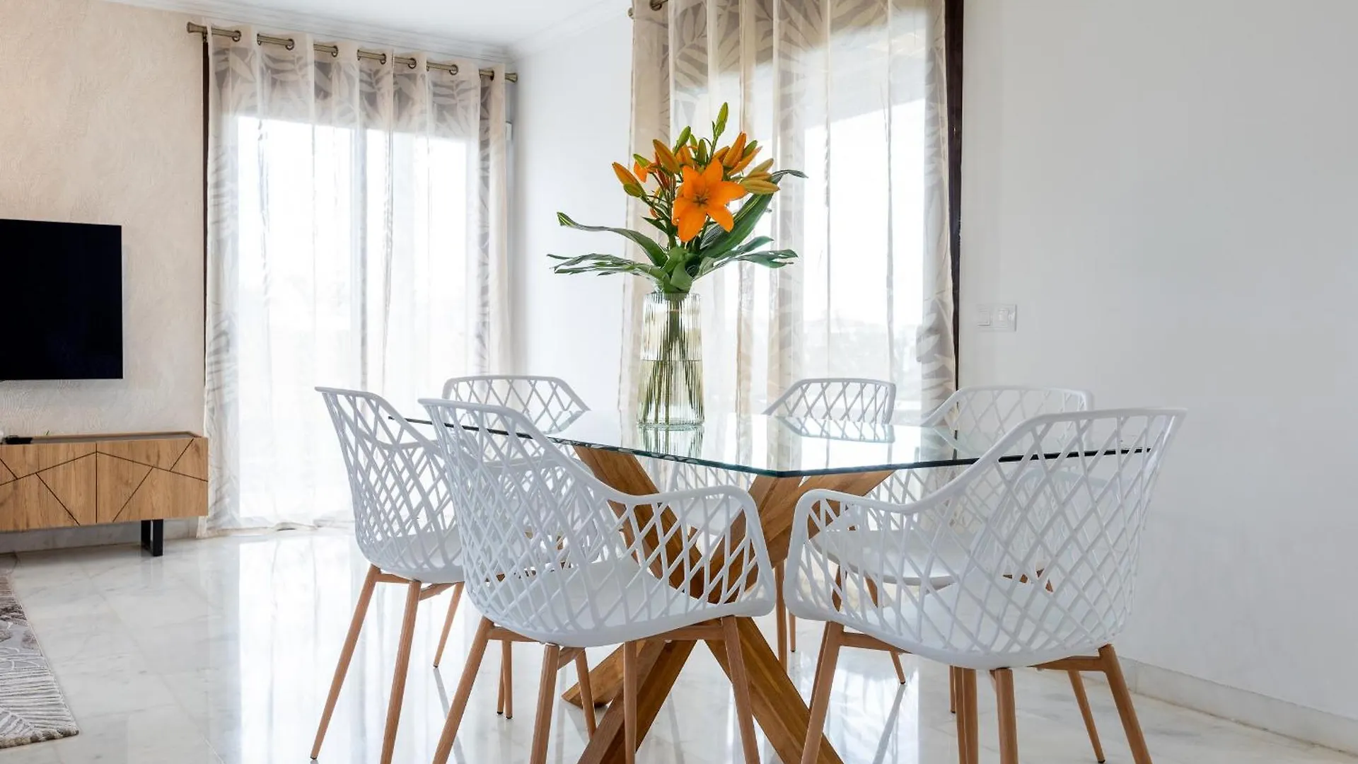 Villa With 4 Bedrooms And Private Heated Pool San Miguel de Abona